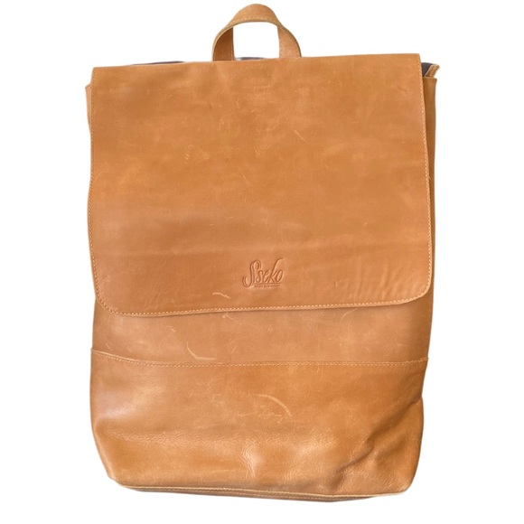 Sseko Handbags - Sseko Eden Backpack in Oiled Cognac NWT